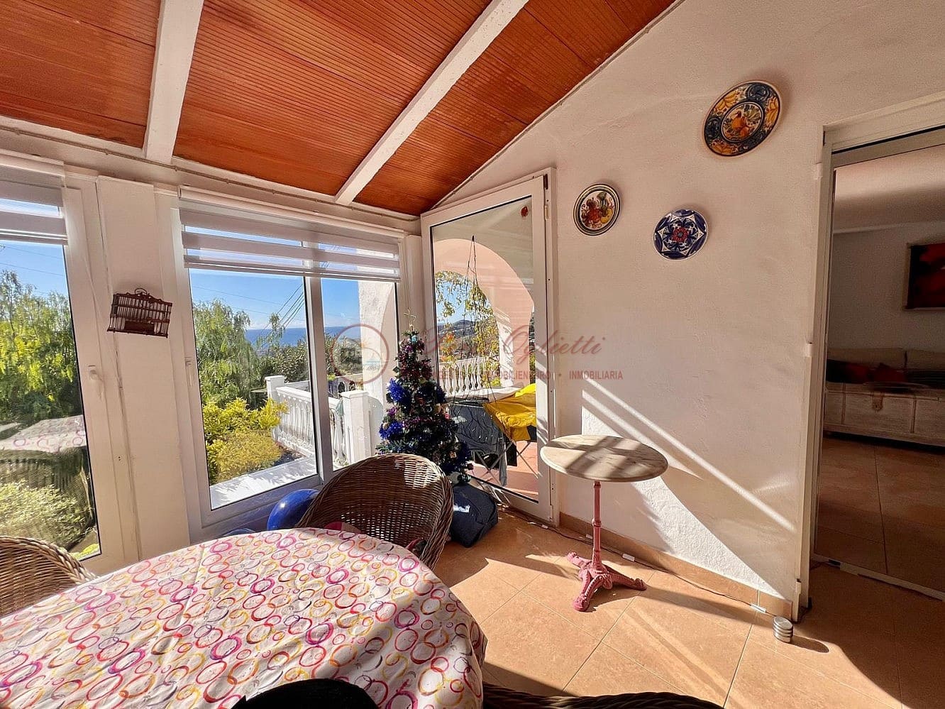 3 makuuhuone Huvila myytävänä paikassa Torrox - 340 000 € (Ref: 9861389)