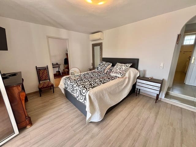 3 sovrum Villa till salu i Torrox Pueblo, Torrox med garage - 340 000 € (Ref: 9861389)