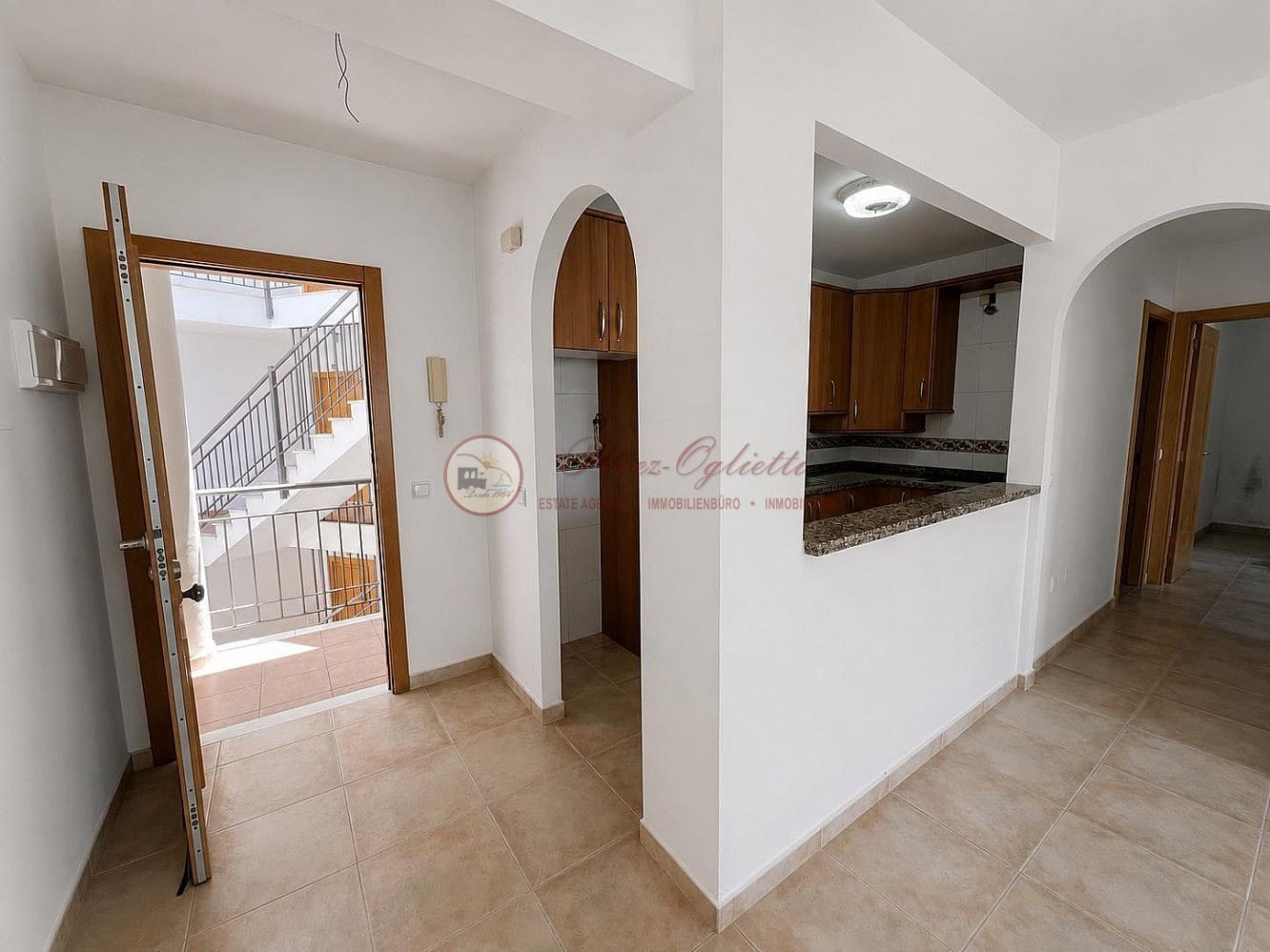 3 makuuhuone Huoneisto myytävänä paikassa Torrox-Costa mukana uima-altaan - 259 900 € (Ref: 9877181)