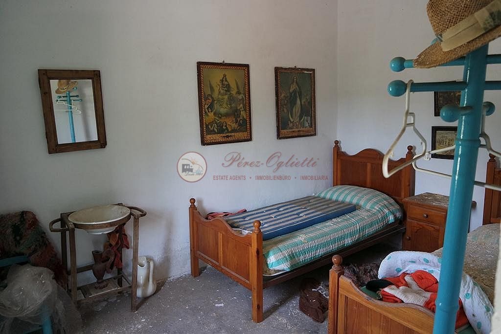 1 slaapkamer Finca/Landhuis te koop in Torrox - € 99.500 (Ref: 9877513)