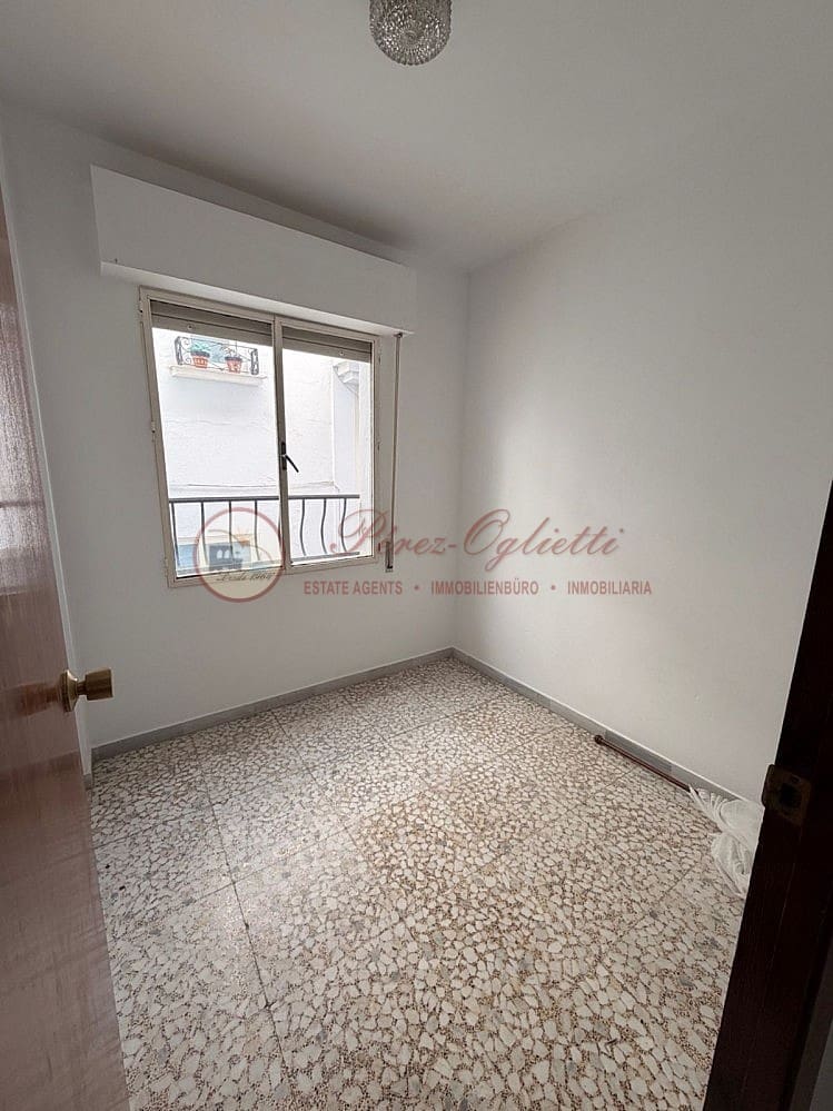 3 slaapkamer Appartement te koop in Torrox - € 225.000 (Ref: 9902288)