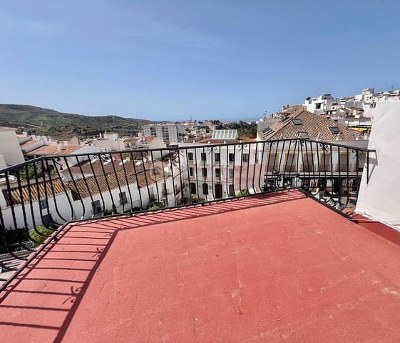 3 quarto Apartamento para venda em Torrox Pueblo, Torrox - 225 000 € (Ref: 9902288)