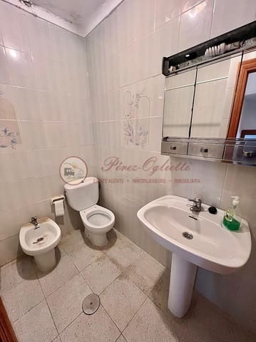 4 bedroom Villa for sale in Torrox Pueblo, Torrox - € 179,900 (Ref: 9905126)