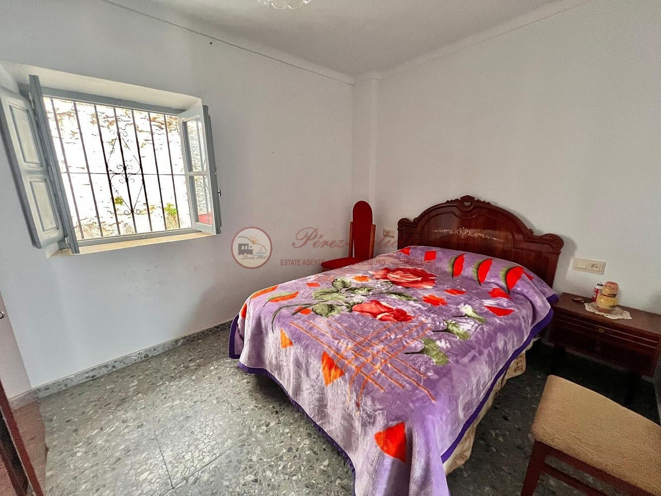 4 bedroom Villa for sale in Torrox - € 179,900 (Ref: 9905126)