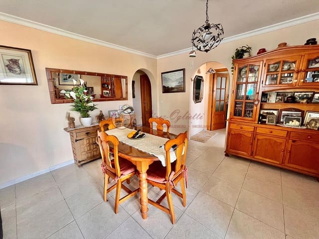 2 soveværelse Villa til salg i Torrox Pueblo, Torrox med swimmingpool - € 390.000 (Ref: 9977941)
