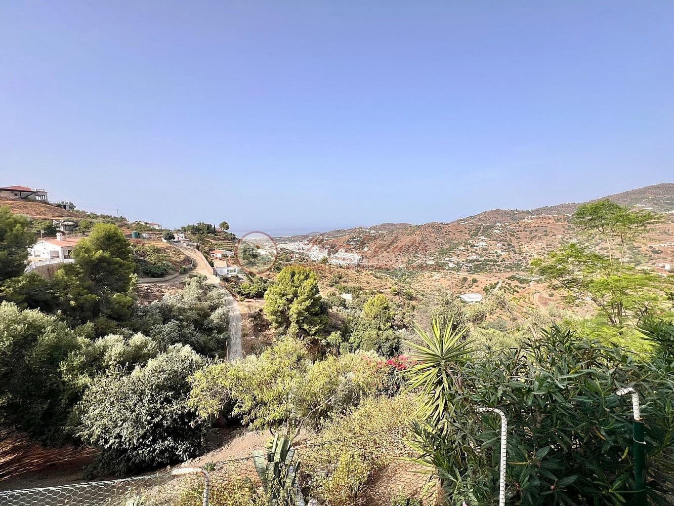 2 soveværelse Villa til salg i Torrox med swimmingpool - € 390.000 (Ref: 9977941)