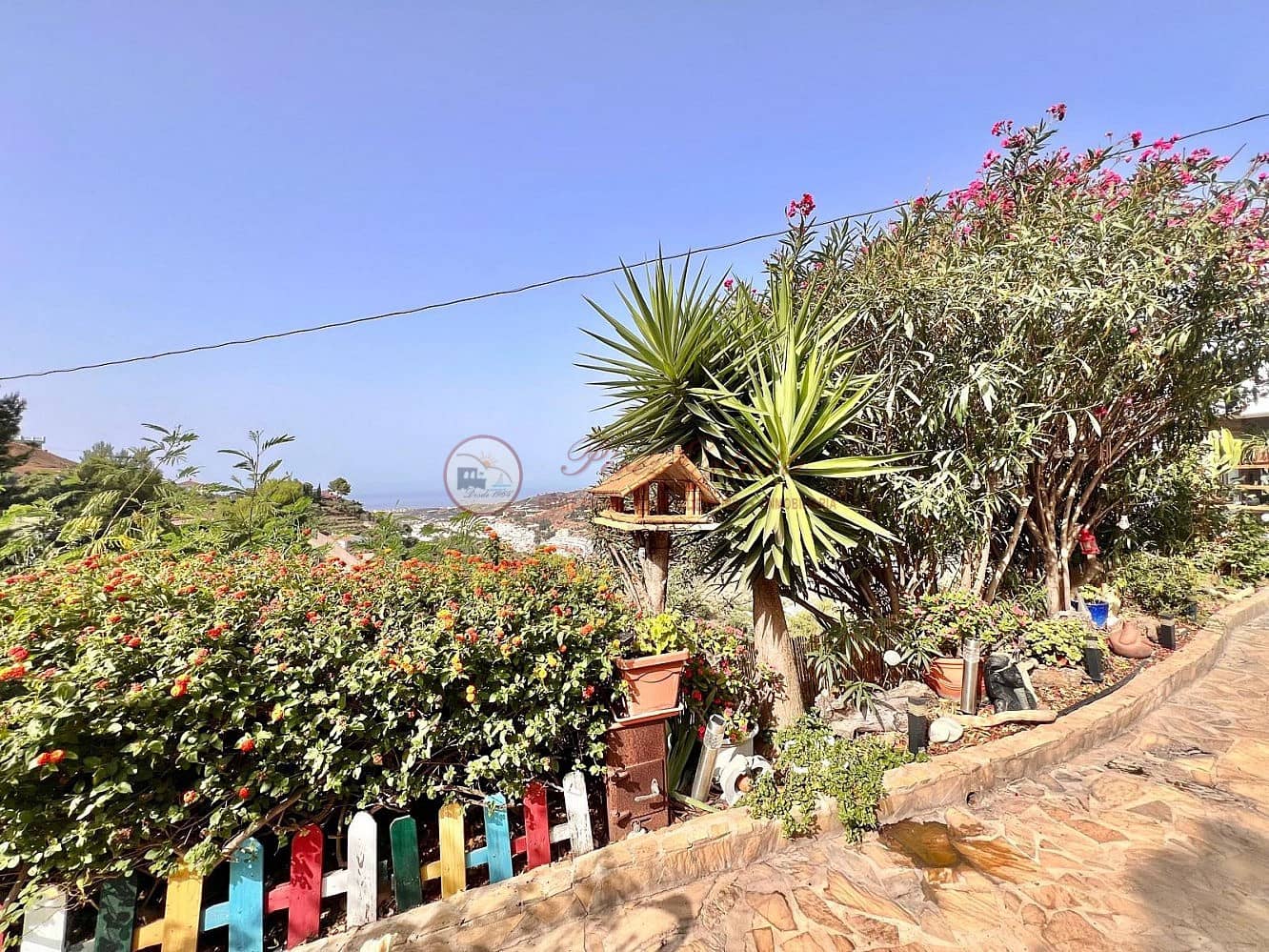2 soveværelse Villa til salg i Torrox med swimmingpool - € 390.000 (Ref: 9977941)