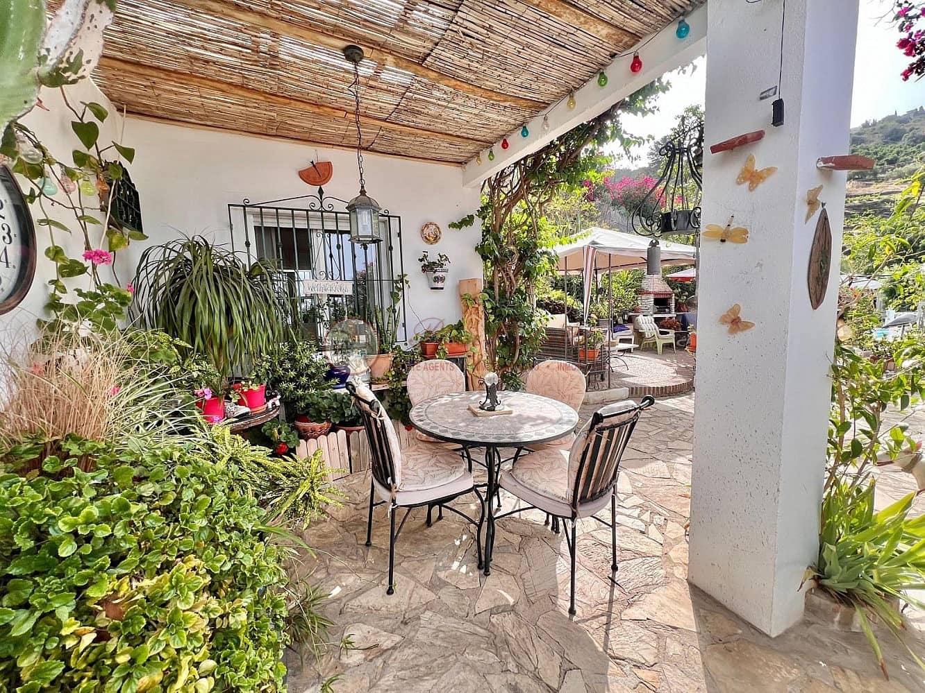 2 soveværelse Villa til salg i Torrox med swimmingpool - € 390.000 (Ref: 9977941)
