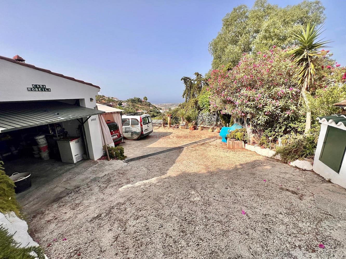 2 soveværelse Villa til salg i Torrox med swimmingpool - € 390.000 (Ref: 9977941)