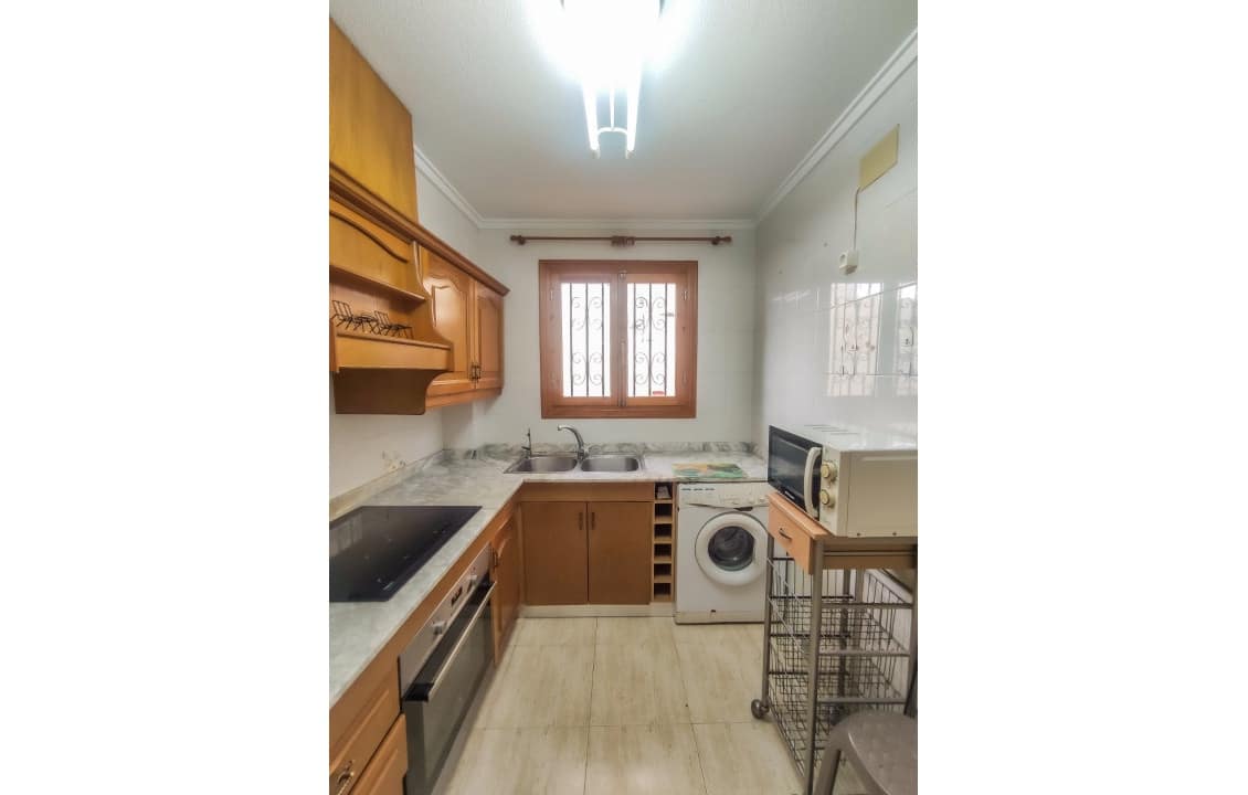 2 sypialnia Apartament na kwatery wakacyjne w Santa Pola z basenem garażem - 700 € (Ref: 2836195)