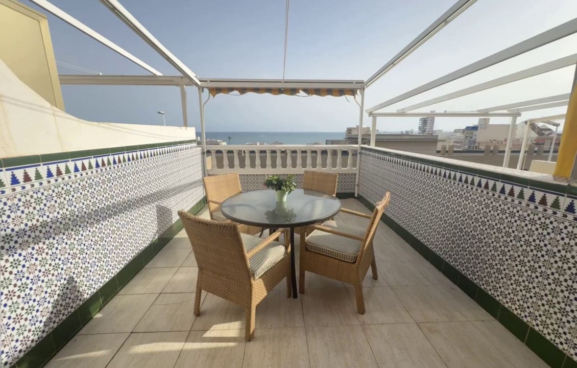 2 sypialnia Apartament na kwatery wakacyjne w Santa Pola z basenem garażem - 700 € (Ref: 2836195)
