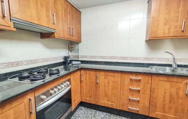 3 sypialnia Apartament na kwatery wakacyjne w Calas Santiago Bernabéu, Santa Pola - 800 € (Ref: 3520823)