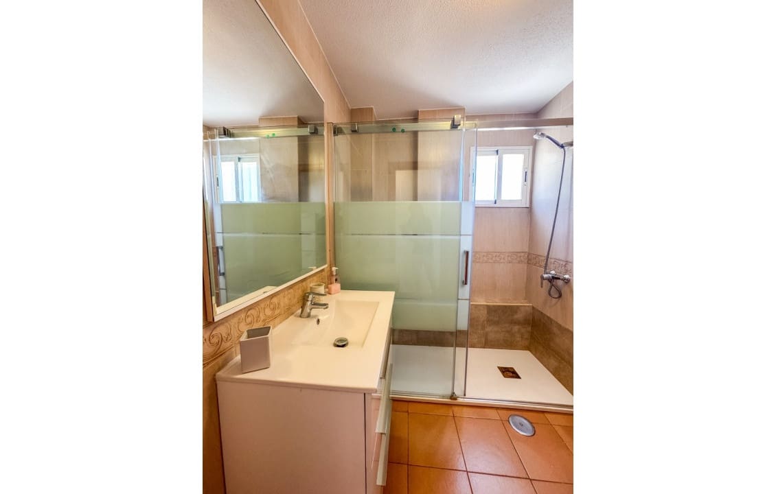 3 sovrum Bungalow för semesterbostäder i Santa Pola med pool - 600 € (Ref: 3675806)
