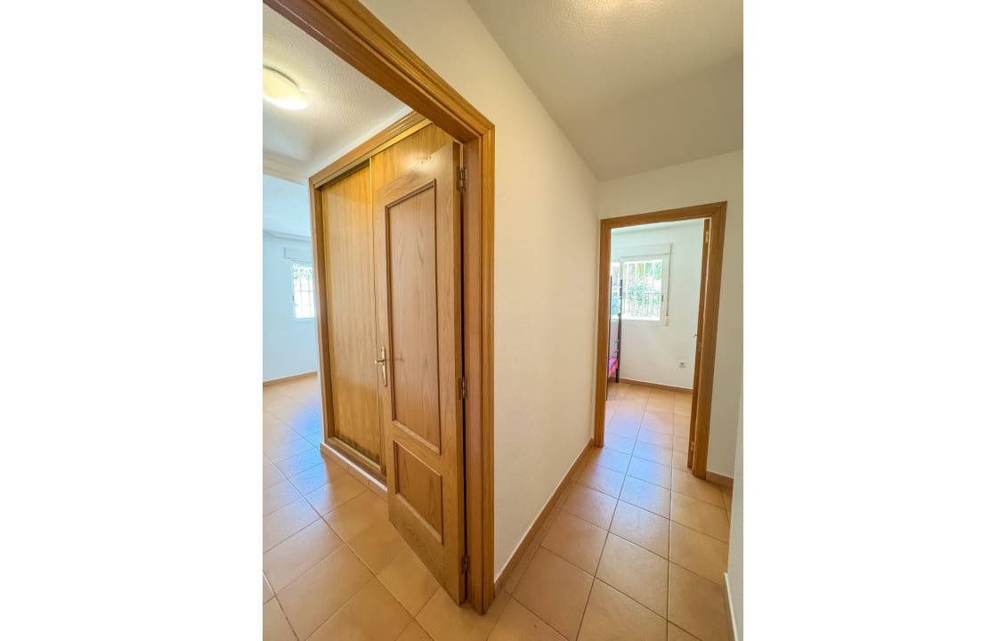 3 sovrum Bungalow för semesterbostäder i Santa Pola med pool - 600 € (Ref: 3675806)