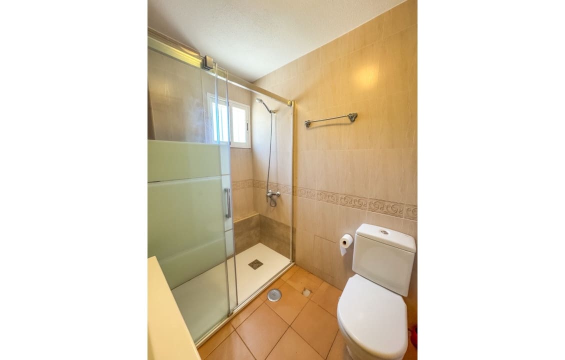 3 sovrum Bungalow för semesterbostäder i Santa Pola med pool - 600 € (Ref: 3675806)