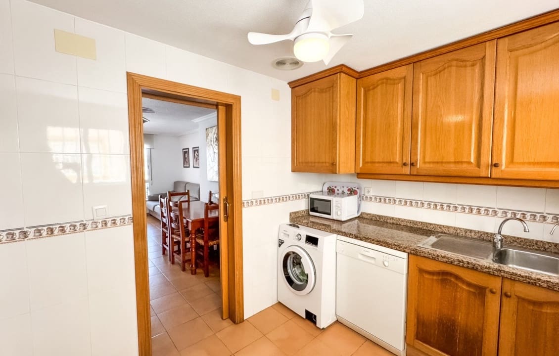 3 sovrum Bungalow för semesterbostäder i Santa Pola med pool - 600 € (Ref: 3675806)