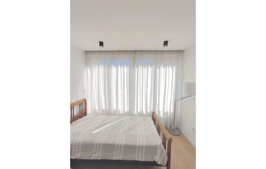 Appartement de 3 chambres à louer à Alicante ville - 1 800 € (Ref: 4617150)