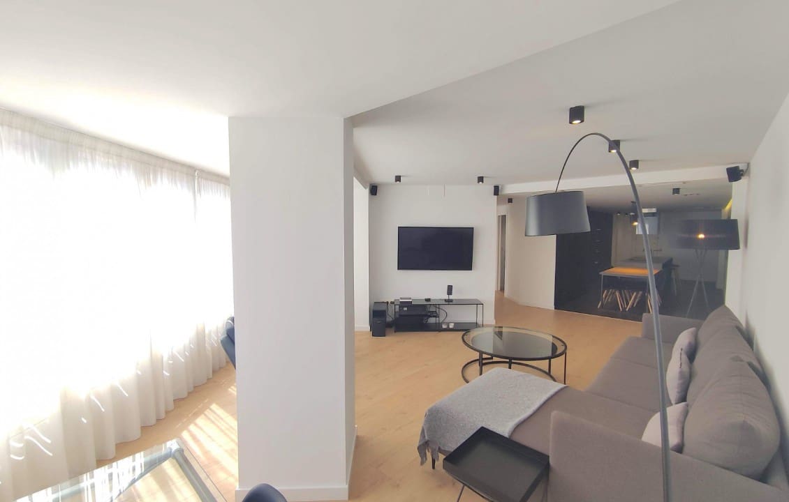 Appartement de 3 chambres à louer à Alicante ville - 1 800 € (Ref: 4617150)