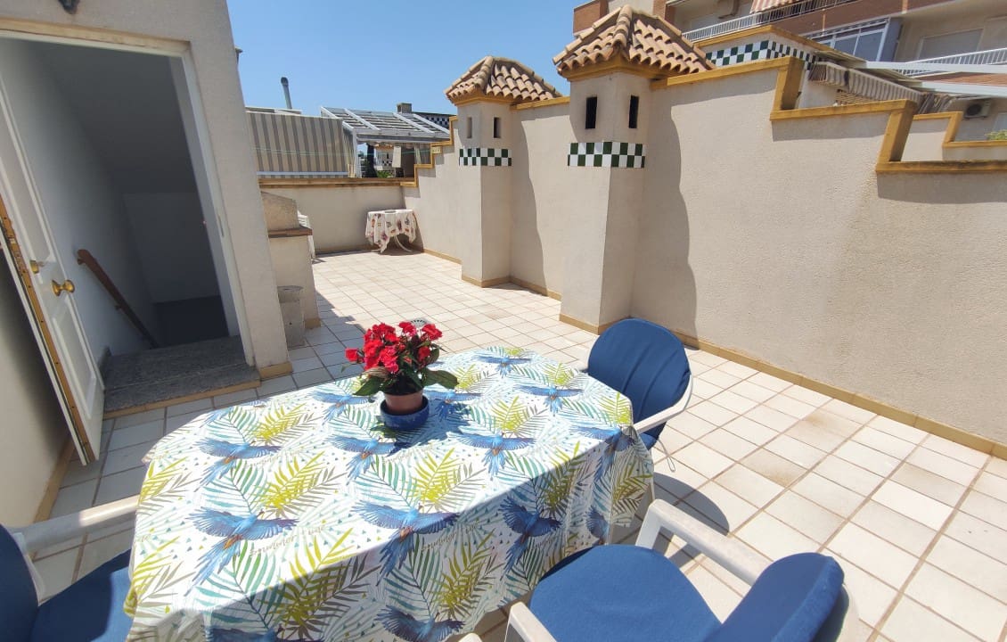 2 Zimmer Ferienapartment in Santa Pola mit Pool - 600 € (Ref: 4918334)