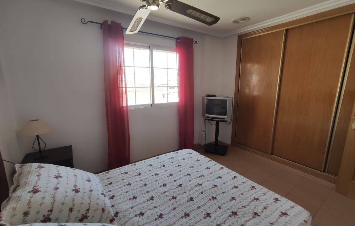 2 Zimmer Ferienapartment in Santa Pola mit Pool - 600 € (Ref: 4918334)