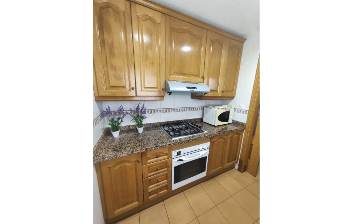 2 Zimmer Ferienapartment in Santa Pola mit Pool - 600 € (Ref: 4918334)