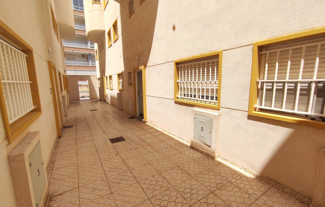 2 Zimmer Ferienapartment in Santa Pola mit Pool - 600 € (Ref: 4918334)