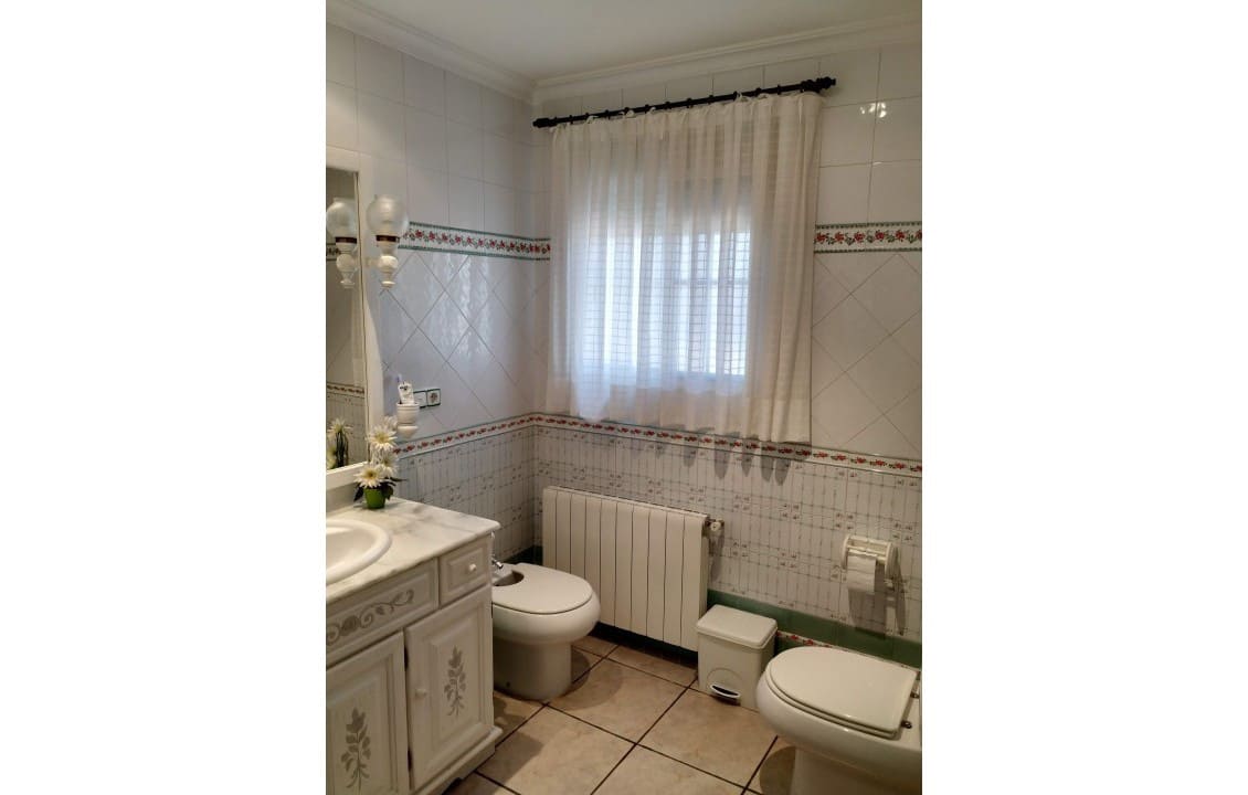 5 soveværelse Villa til salg i Elche / Elx med swimmingpool - € 580.000 (Ref: 5054042)