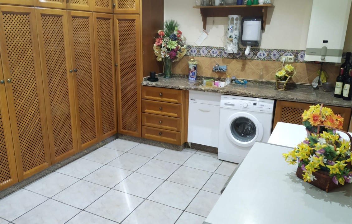 5 soveværelse Villa til salg i Elche / Elx med swimmingpool - € 580.000 (Ref: 5054042)