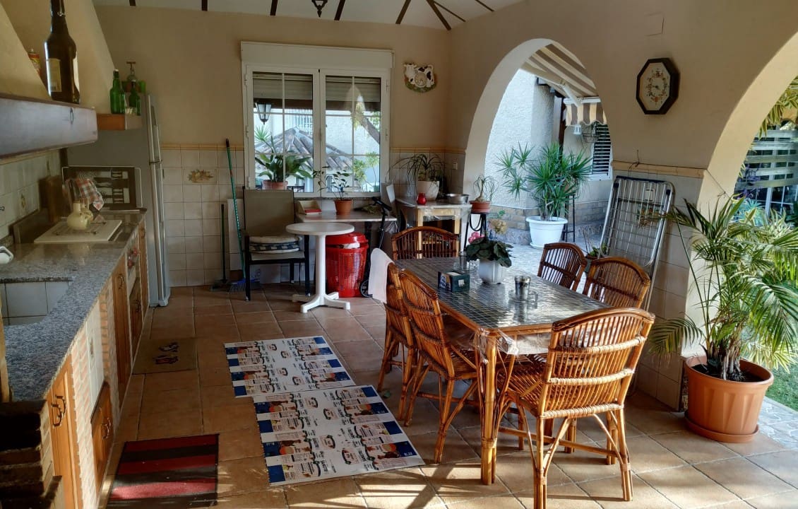 5 soveværelse Villa til salg i Elche / Elx med swimmingpool - € 580.000 (Ref: 5054042)