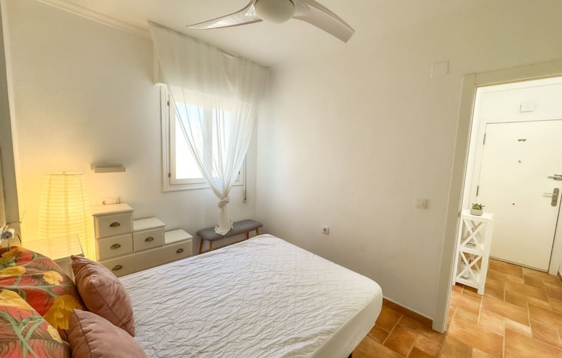 2 bedroom Bungalow for holiday rental in Santa Pola with pool - € 650 (Ref: 6208273)