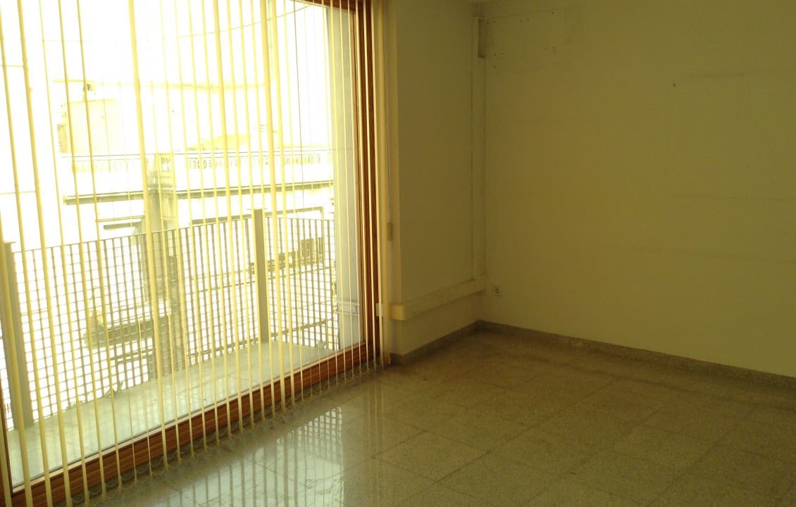 6 soveværelse Kontor til leje i Elche / Elx - € 1.000 (Ref: 6479605)