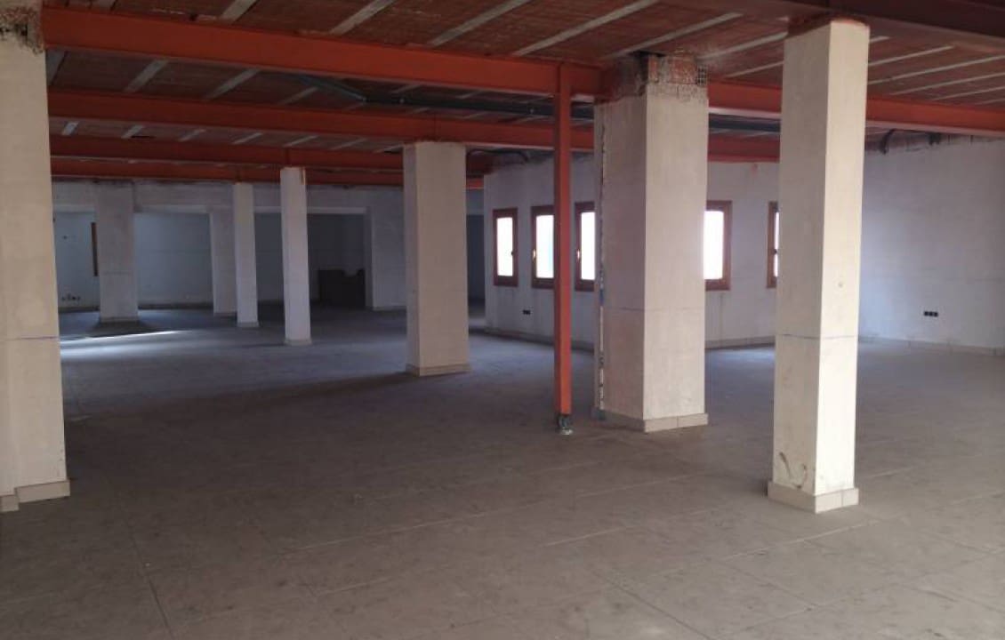 1 bedroom Office for rent in Elche / Elx - € 1,350 (Ref: 6479606)