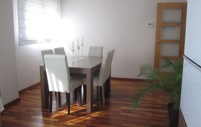 3 slaapkamer Flat te koop in Sector V, Elche / Elx met garage - € 265.000 (Ref: 6685309)
