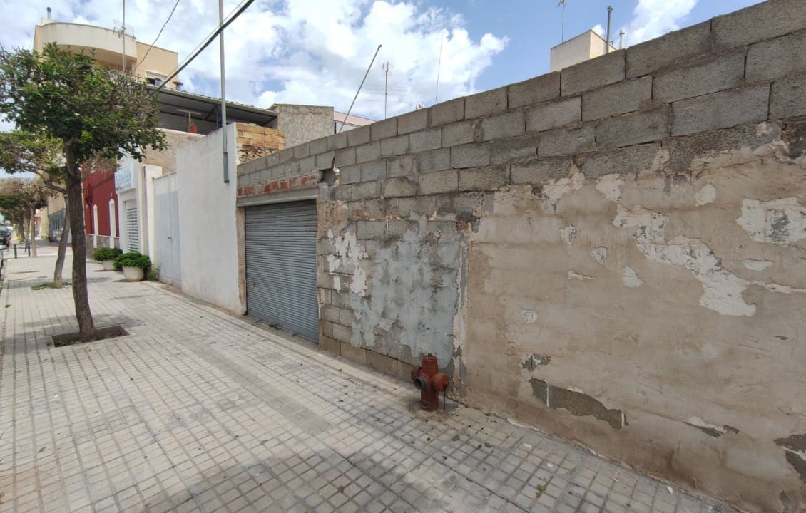 Byggegrund til salg i La Hoya - € 108.000 (Ref: 6816777)