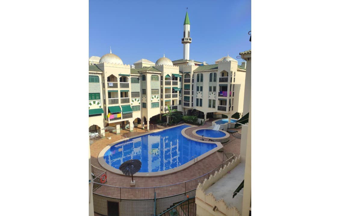   2 soveværelse   ferieLejlighed i Santa Pola   med   swimmingpool   - € 600 (Ref: 7256041)