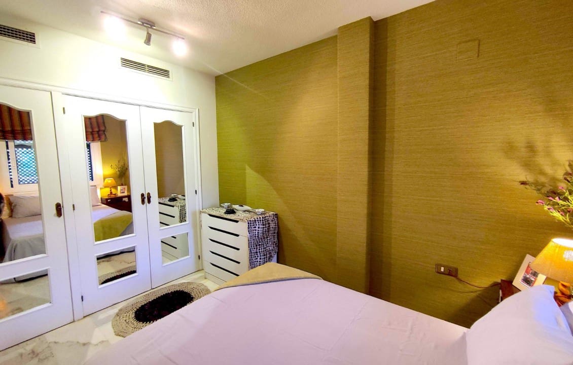   2 soveværelse   ferieLejlighed i Santa Pola   med   swimmingpool   - € 600 (Ref: 7256041)