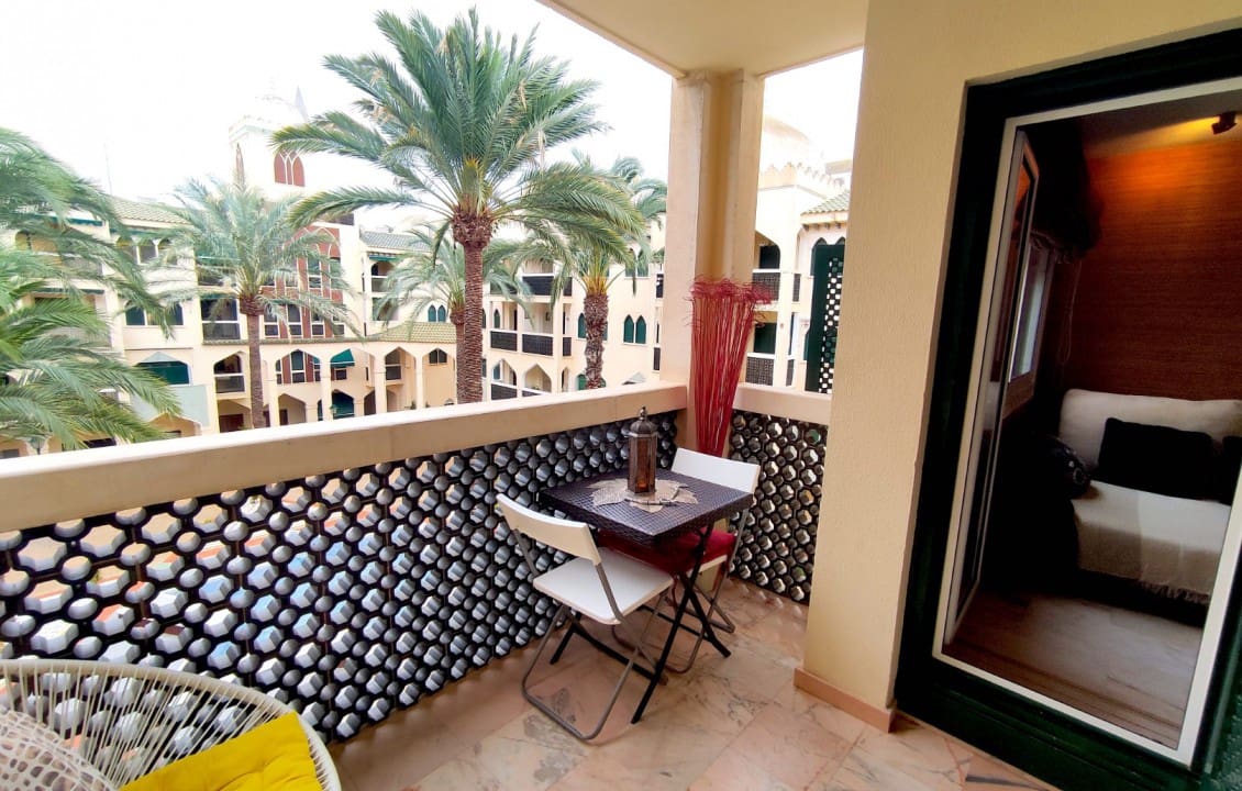   2 soveværelse   ferieLejlighed i Santa Pola   med   swimmingpool   - € 600 (Ref: 7256041)