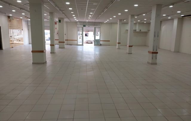 Biznes do wynajęcia w Catral - 1 900 € (Ref: 7394571)