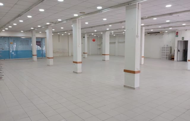 Biznes do wynajęcia w Catral - 1 900 € (Ref: 7394571)