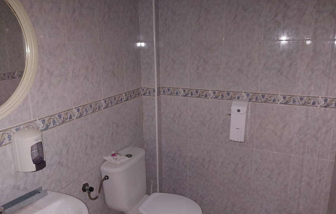 Virksomhed til leje i Catral - € 1.900 (Ref: 7394571)