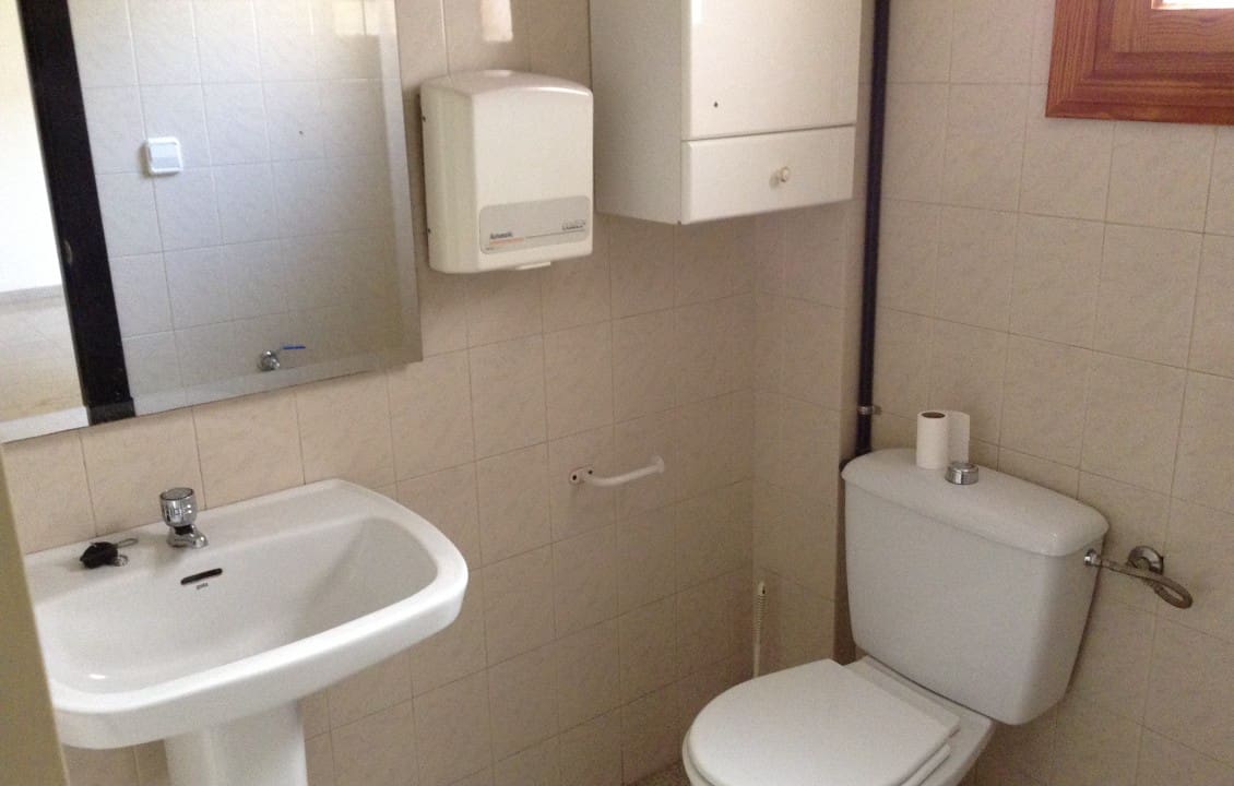 6 slaapkamer Kantoor te koop in Elche / Elx - € 240.000 (Ref: 7565501)