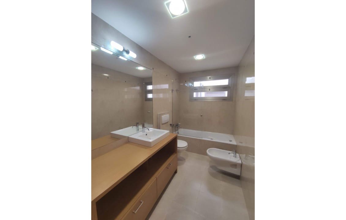 4 soveværelse Lejlighed til salg i Elche / Elx med garage - € 570.000 (Ref: 7723361)