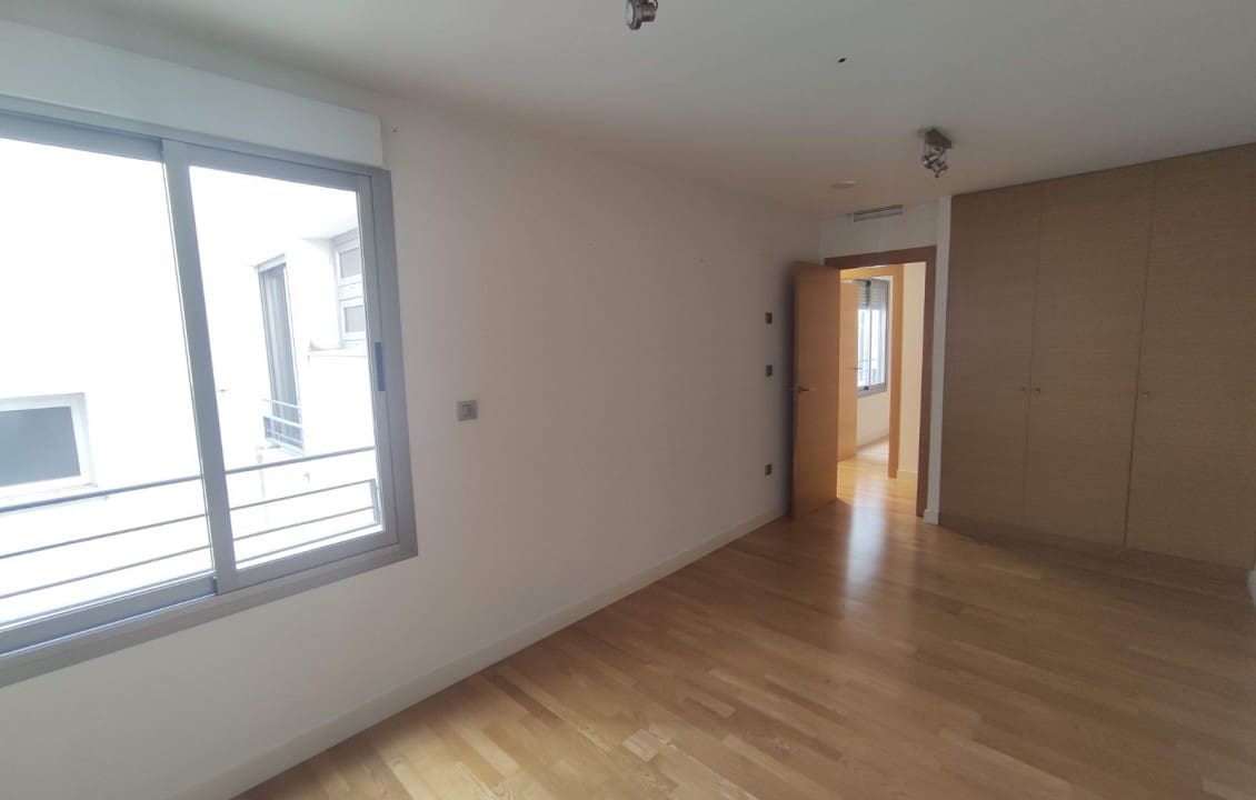 4 soveværelse Lejlighed til salg i Elche / Elx med garage - € 570.000 (Ref: 7723361)