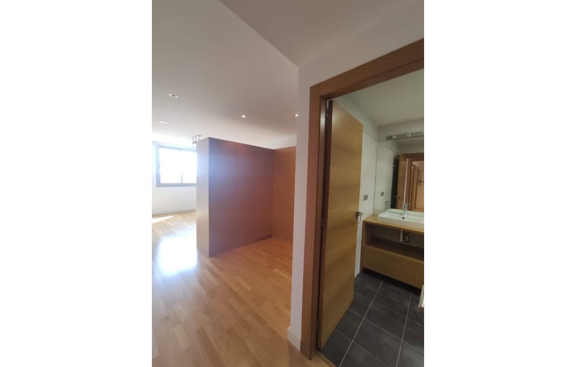 4 soveværelse Lejlighed til salg i Elche / Elx med garage - € 570.000 (Ref: 7723361)