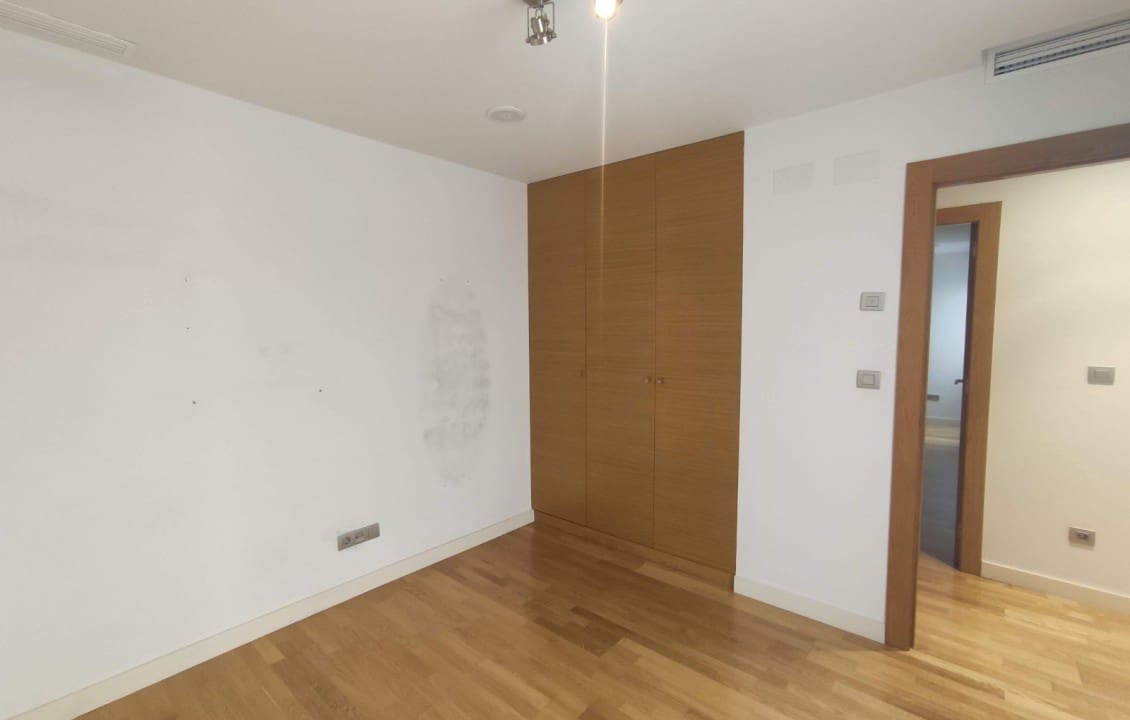 4 soveværelse Lejlighed til salg i Elche / Elx med garage - € 570.000 (Ref: 7723361)