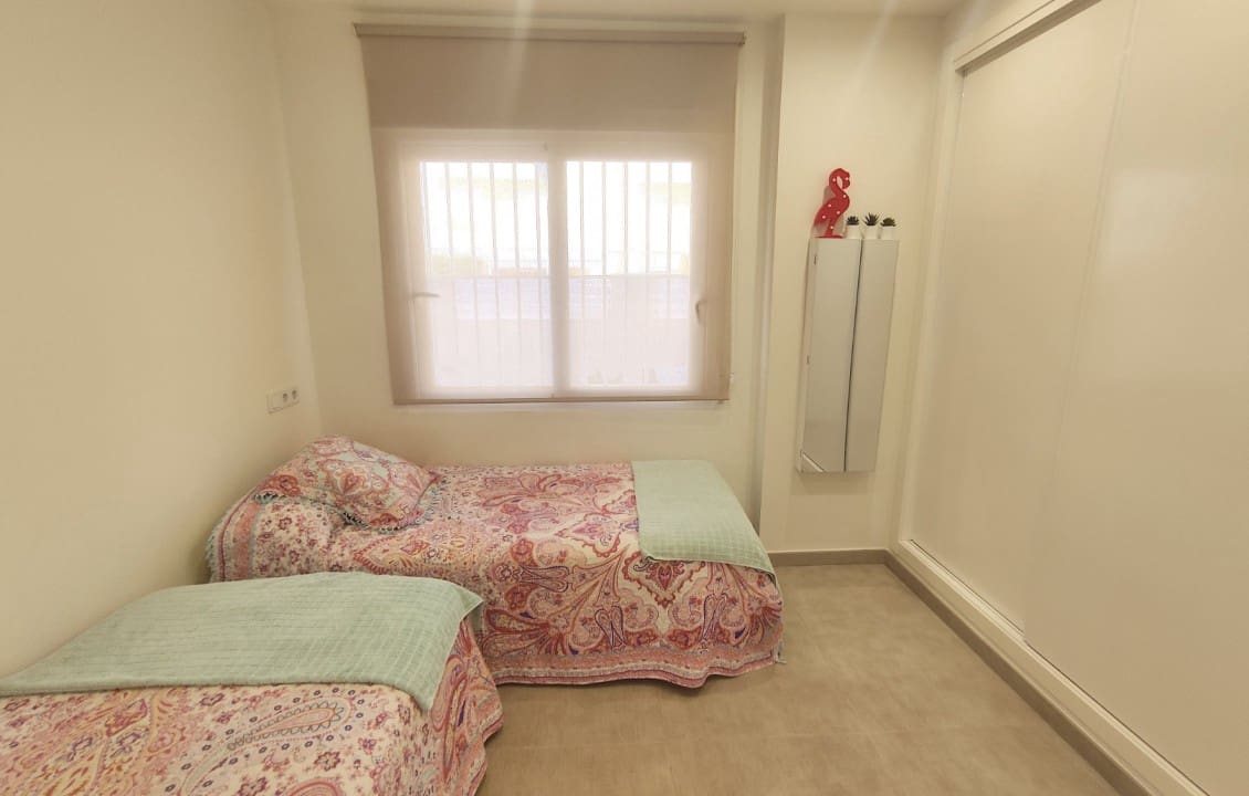 3 sovrum Lägenhet för semesterbostäder i Santa Pola med pool - 950 € (Ref: 7739408)