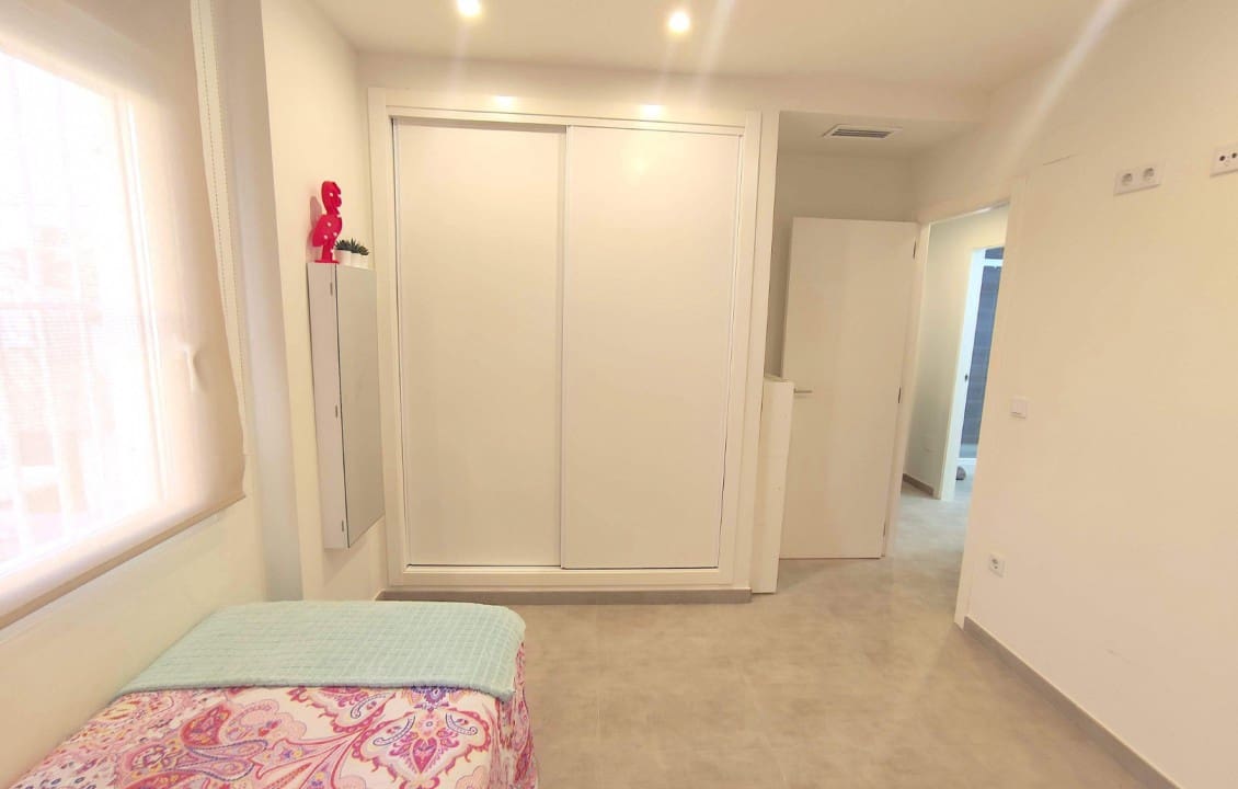 3 sovrum Lägenhet för semesterbostäder i Santa Pola med pool - 950 € (Ref: 7739408)