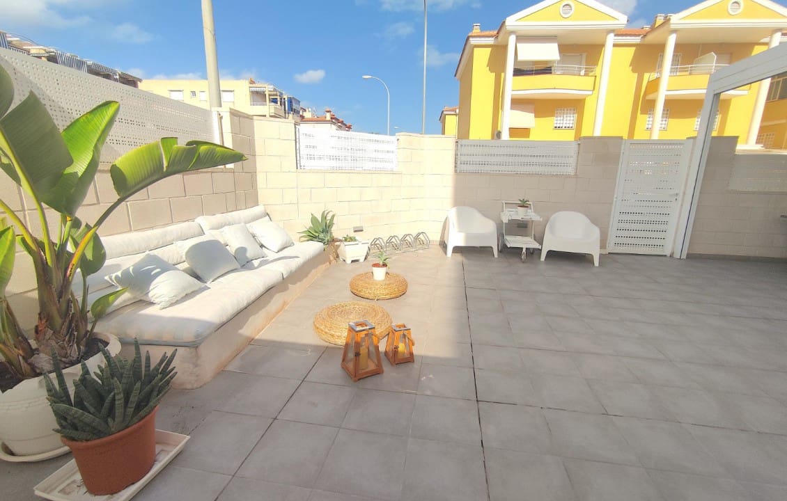 3 sovrum Lägenhet för semesterbostäder i Santa Pola med pool - 950 € (Ref: 7739408)