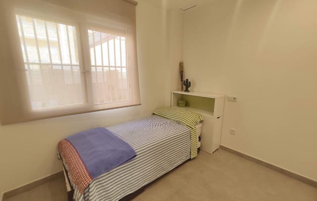 3 slaapkamer Appartement voor vakantieverhuur in Calas Santiago Bernabéu, Santa Pola met zwembad - € 950 (Ref: 7739408)