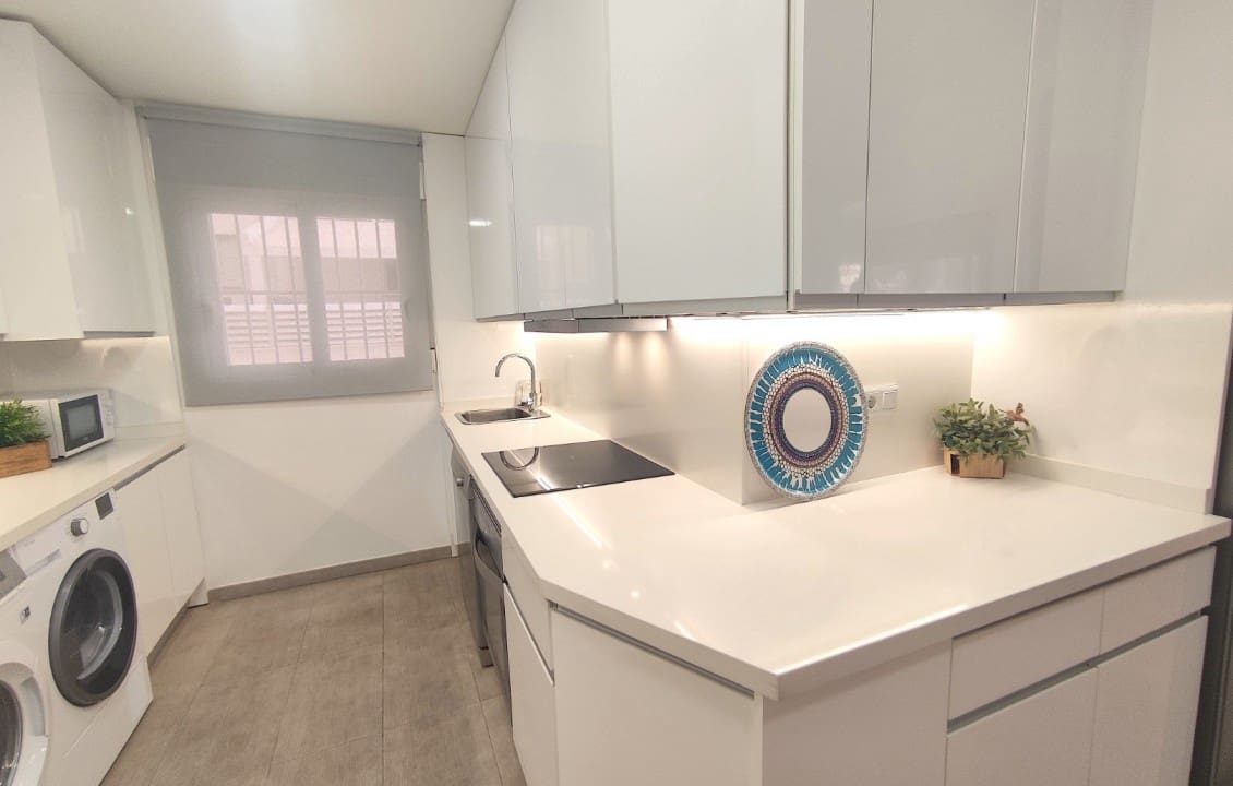 3 sovrum Lägenhet för semesterbostäder i Santa Pola med pool - 950 € (Ref: 7739408)